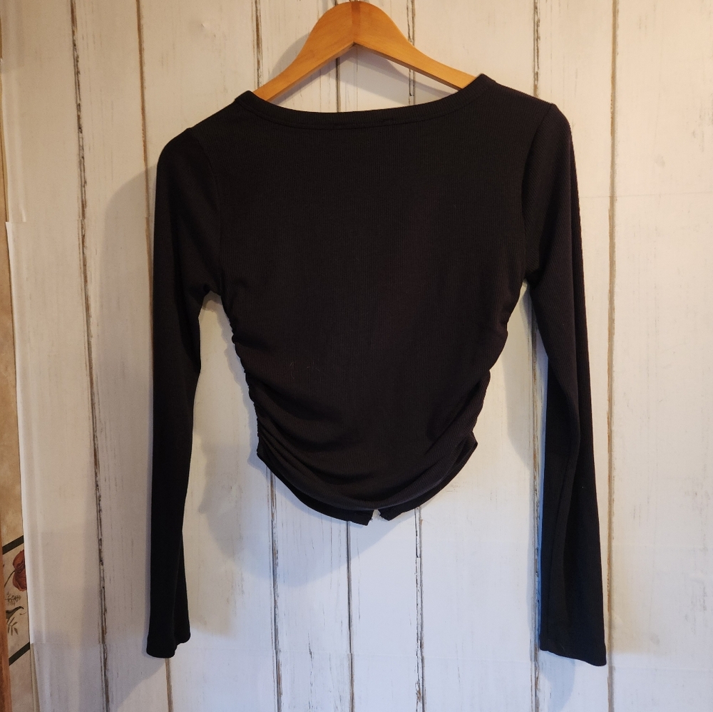 Forever 21 black crop xsmall - Picture 4 of 4